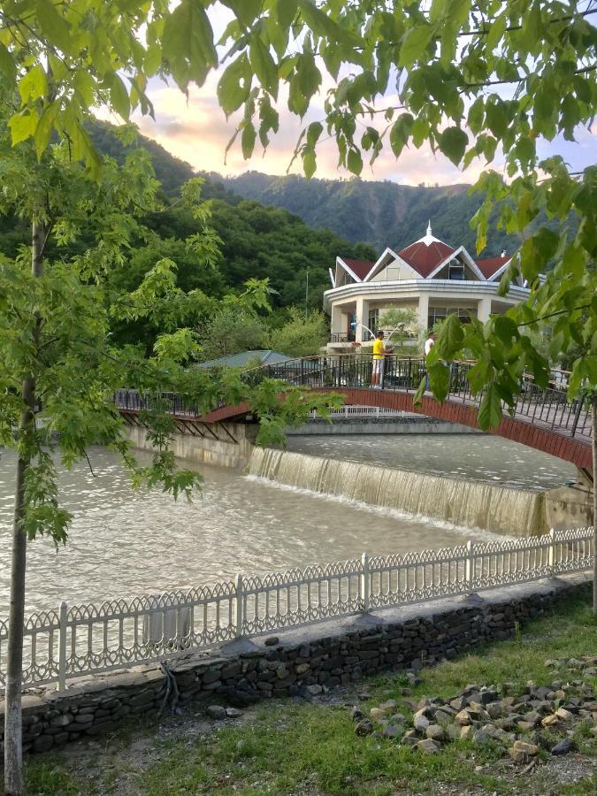 Raffles Villa With Pool Габала Экстерьер фото